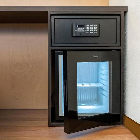 Ibis Locarno Hotel Екстериор снимка